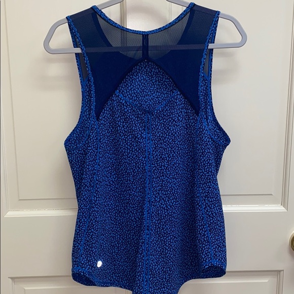 lululemon Blue and Navy Printed Tank w/mesh, Lg - Picture 7 of 7
